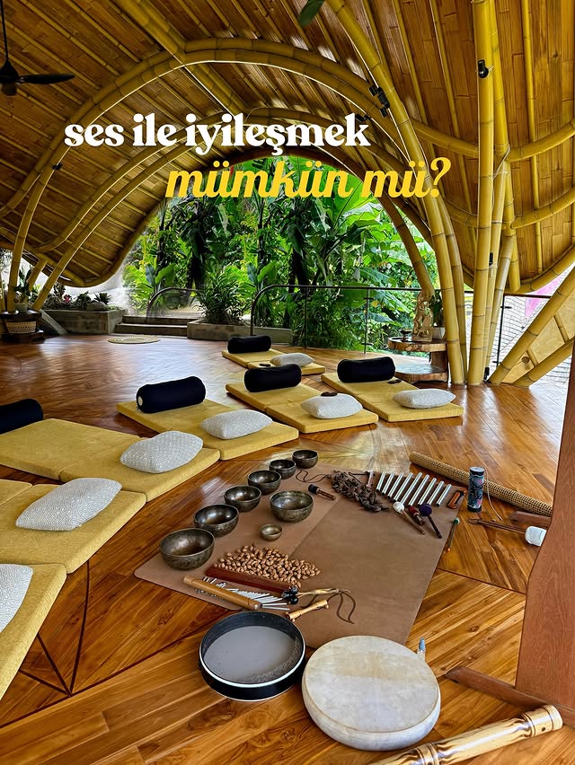 Bali’de Sound Healing deneyimleyebileceğin en iyi yerlerden biri @ulamanbali ✨ reklam değil Bali | h…