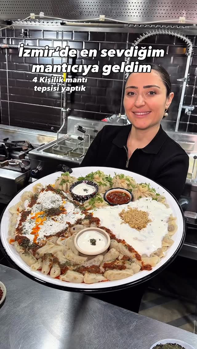 İzmir’in en iyi mantısını bulmuş olabilirim ❤️ @ebrulimanti reklam 4 kişilik mantı tepsisi: 2080₺ 3 …