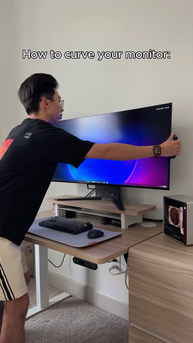 Tutorial on How to Curve Any Monitor #monitor #curve #funny #comedy