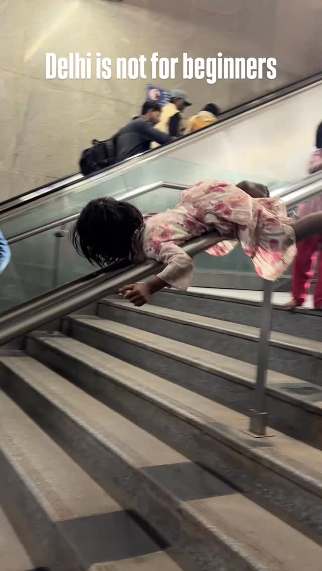 😱🤣😱🤣#delhi #delhimetro #funny #travel #trend