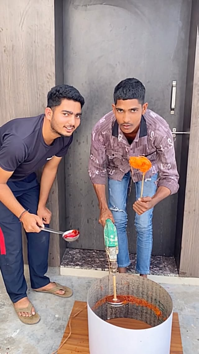 Ultra pro max hawa mithai 😂😂#funny #reels #comedy #viralshorts #reelsvideoシ