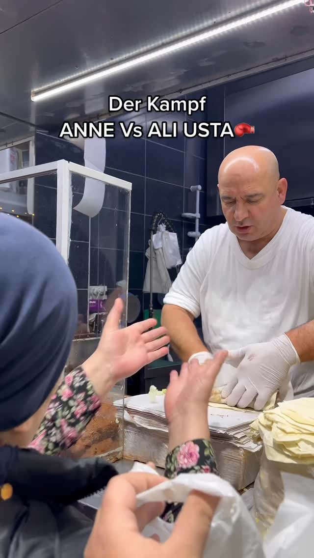 Wer meint ihr hat den Kampf gewonnen?😂🥊