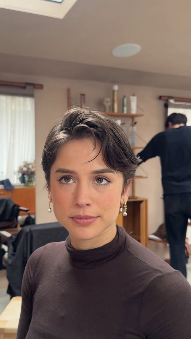 Just make it short and flicky #hair #haircut #pixiecut