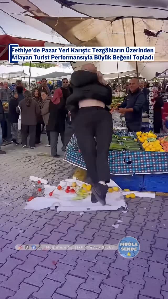 Muğla’nın Fethiye ilçesinde kurulan semt pazarında, @danwin888 Instagram kullanıcısı Denis Lichman a…