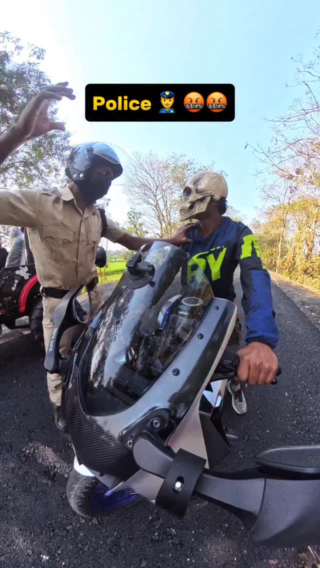 Police 🤬🤬 #bikelife #bike #bikersofinstagram #wheelie #viralvideos