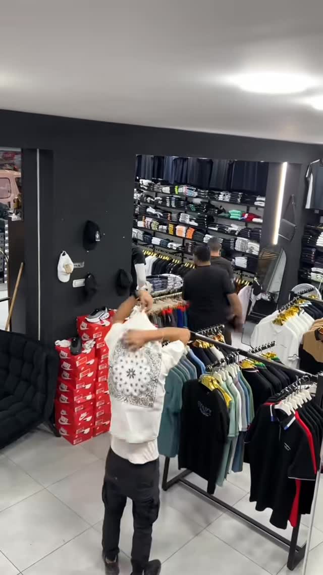 Fashion pin