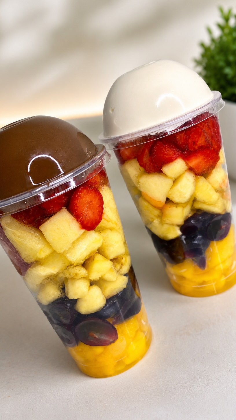 Salada de Frutas Gourmet 😮‍💨🤤🍫🍇 #saladadefrutas #chocolate #reels