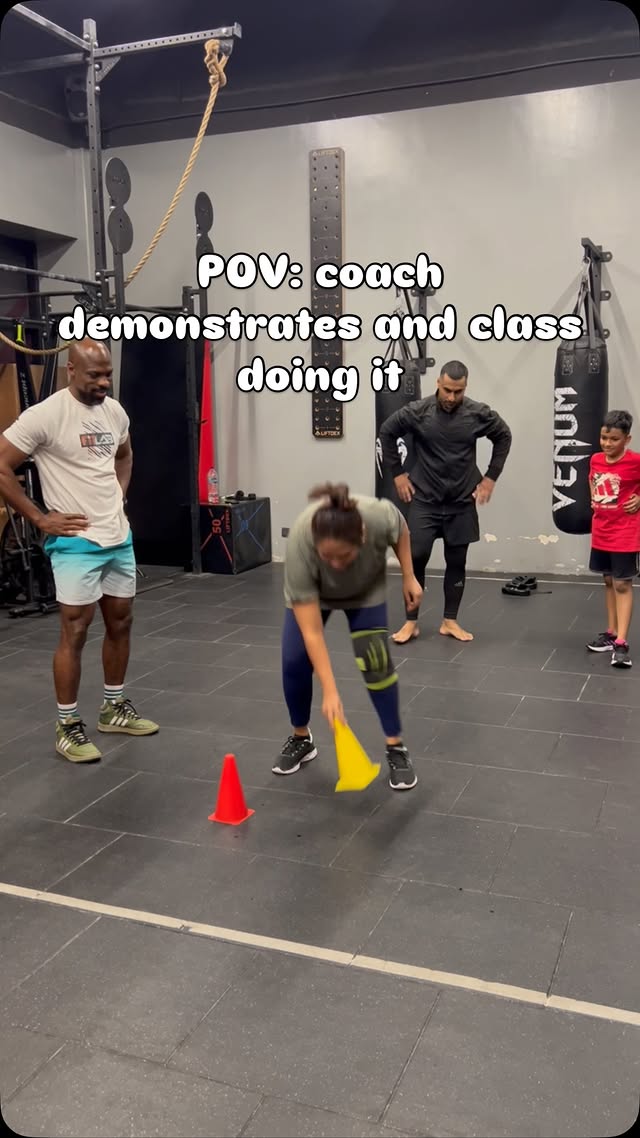 Coach made it look beginner-friendly… meanwhile the whole class was fighting to get it right. 😂 . . …