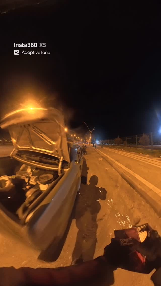 Video da hiç bir canlıyaya zarar verilmemiştir SAKIN EVDE DENEMEYENİZ!!!