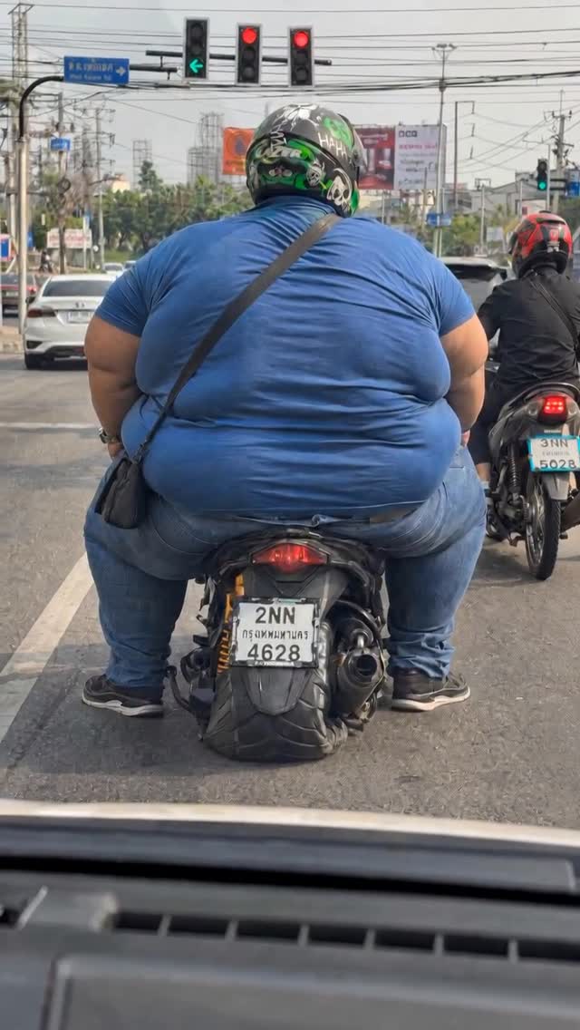 the scooter snapped in half at the green light. he was still standing. 🛵 front half slid forward. re…