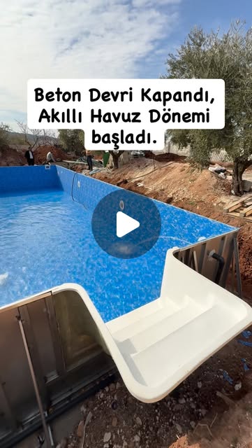 Beton devri kapandı, Akıllı Havuz dönemi başladı… #havuzyapımı #prefabrikhavuz #yüzmehavuzu #liner #…