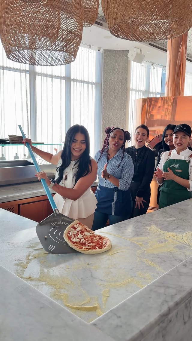 Pizza challenge 🍕 Rating our staff’s pizza-making skills, who did it best? #pizzachallenge #dubaires…