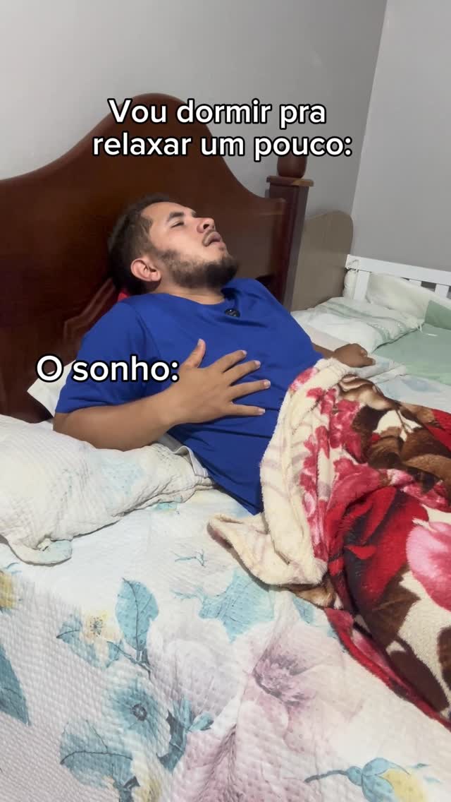 Eu: “Vou dormir 5 minutinhos pra relaxar”. Meu cérebro: “Prepare-se para o salto base sem paraquedas…