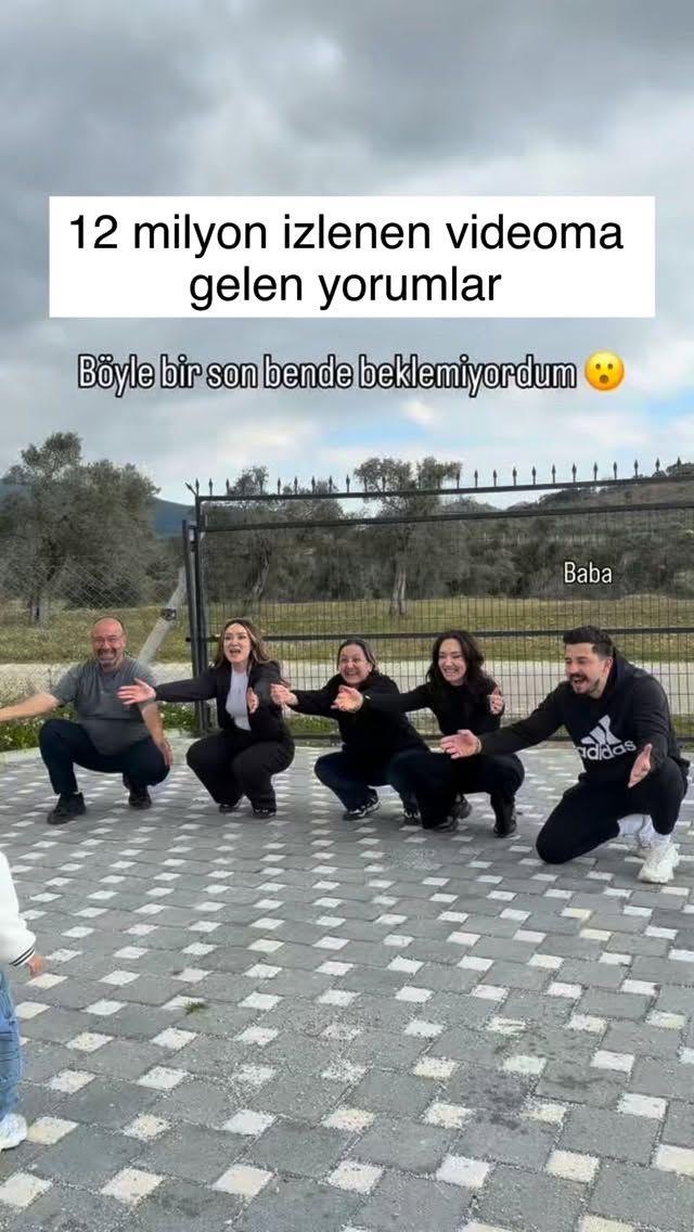 Videomuza gelen yaratıcı yorumlar 😂😂 biz böyle izlerken daha da güldük 🤷🏻‍♀️🤣 #keşfetteyiz #viralvid…