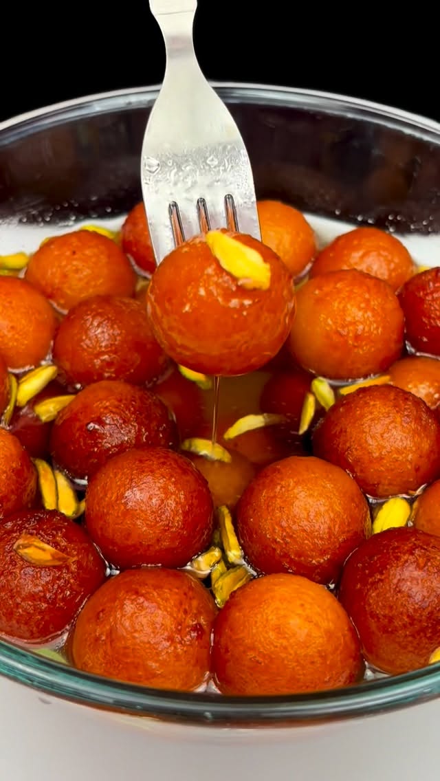 Instant Bread Gulab Jamun 😋 200 Million Target 🎯 #asmr #breadgulabjamun #bread #cooking #asmrcooking