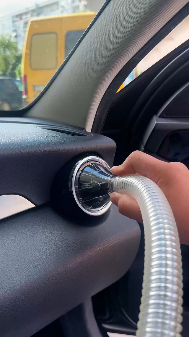 Car AC Hack to Keep Drinks Cold! 🚗 #smart #car #drinks #trick