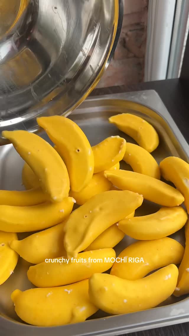 ‼️Krišjaņa barona iela 109, Rīga, MOCHI veikals ‼️ 3D CRUNCHY FRUITS ICE CREAM at Riga, Latvia!!!!🥭🥭…