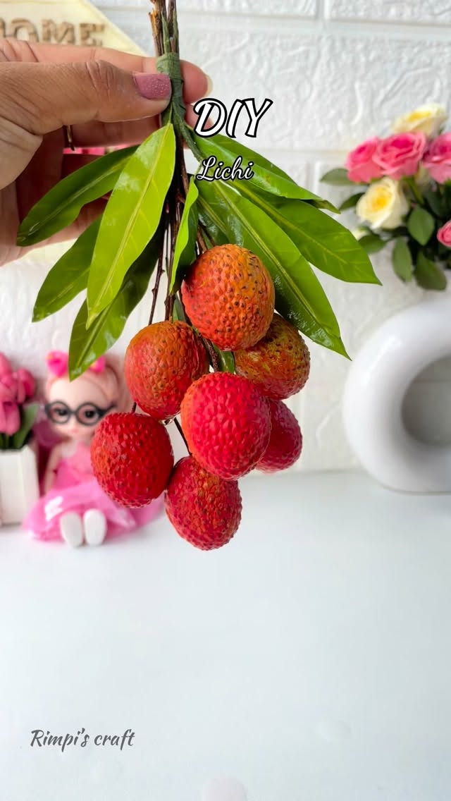 DIY Litchi #reel #viralvideo #viralreels #handmade #artificial Materials used for this craft- ● moul…