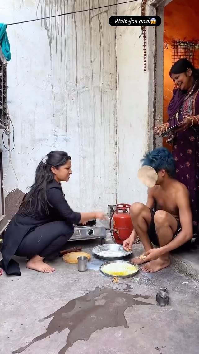 Bibi ho to esi🥹🥹 . . . prank #trending #viral #instragram #viralreels #explore 1millionviews reelsin…