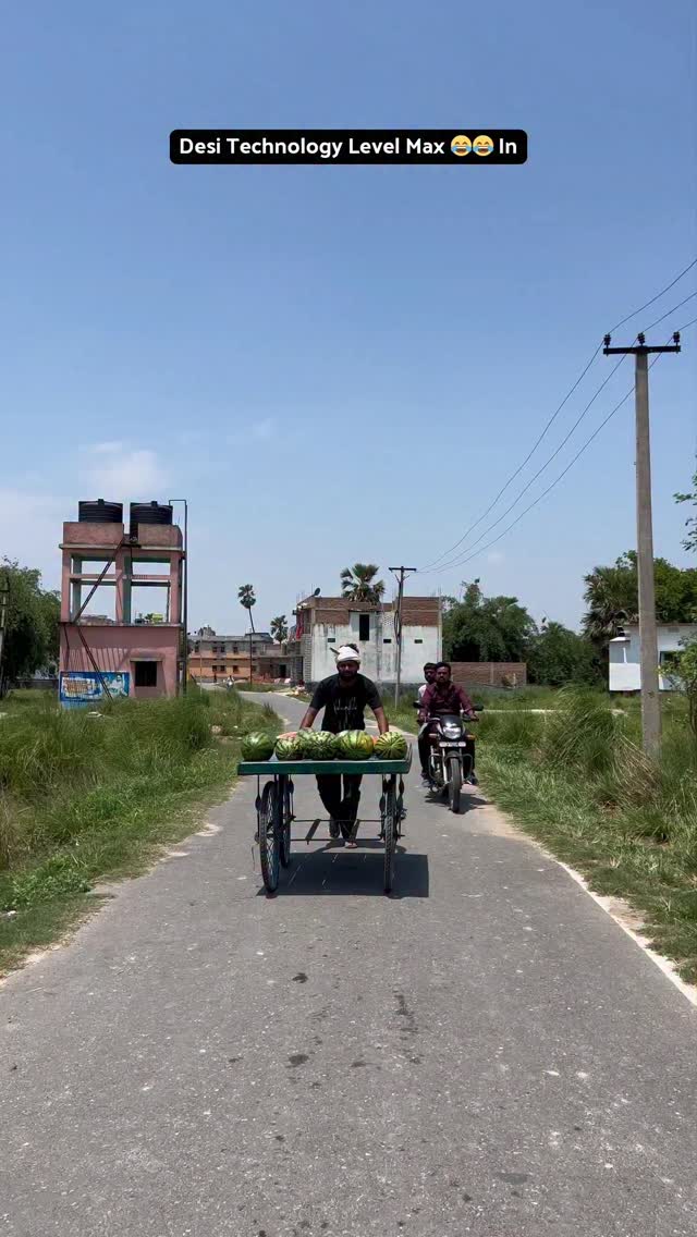 Tarbuj ka sahi istmal kiya gya h 🤣🤣 #reel #reelsinstagram #heyanvines #viralkro #instagram
