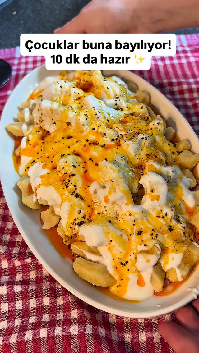 Annemden küçükken en çok yapmasını istediğim yemeklerden biriydi bu… 🥹 Biz “yalancı köfte” derdik 💛 …