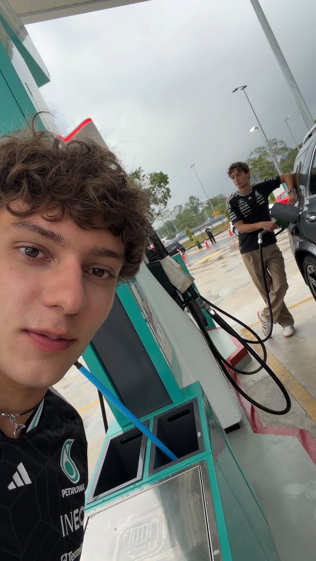 Is that George Russell? 😮