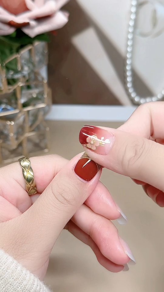 Learn Nail Art at Just ₹299! It's time to make money with your creativity! Join our Basic Nail Art C…