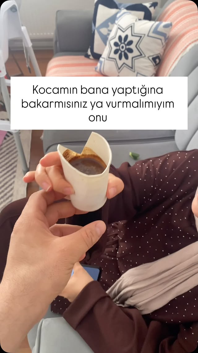 Kime göndereceğini biliyorsun 😂 • • • • • • #keşfetteyim #kesfetteyiz #keşfetteyiz #keşfetteyim #kom…