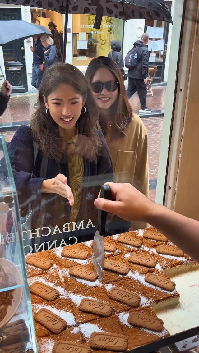 POV: YOU'VE FOUND THE BEST TRES LECHES IN AMSTERDAM 🍰✨🫶 SAVE IT BEFORE YOU FORGET 💯 📍De Beste Lekker…