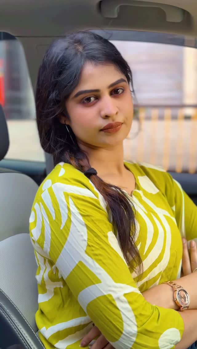 women😅😜 @abraz.khan_91 @firdos_khan91 #reels #instagram #sanahkainat #viralvideos