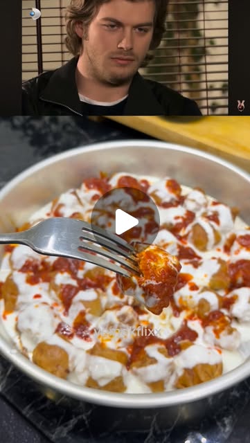 Milföy hamurundan çıtır çıtır mantı 😍 #fypシ #shorts #food #dizifilmyemekleri #fypage
