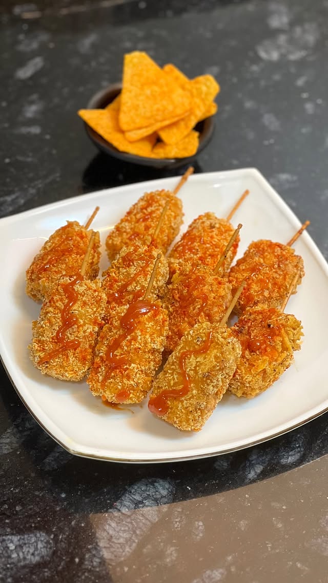 Nachos Cheese Lollipops Ingredients- Cheese cubes All purpose flour Yeast Chilli flakes Powdered sug…