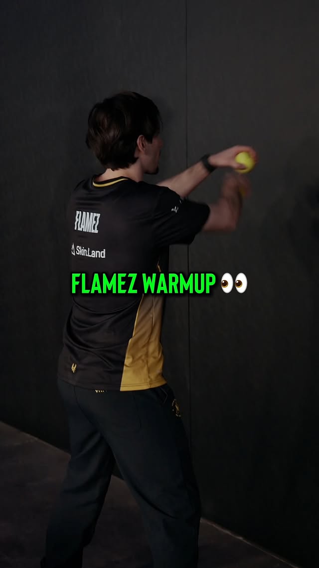 anything but loading up aim_botz @flamezcsgo 🏃‍♂️💨 #IEM