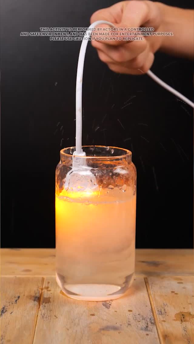 What happens when electricity meets saltwater ⚡🌊 #scienceexperiment #electricity #saltwater