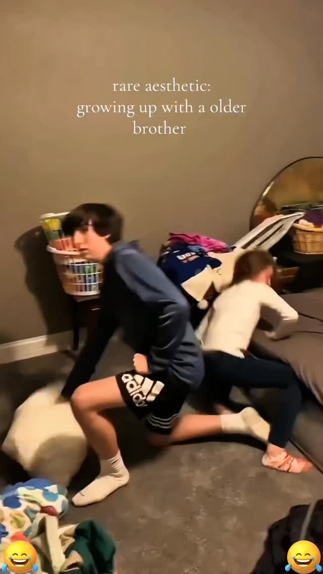 Tag your sibling 😁