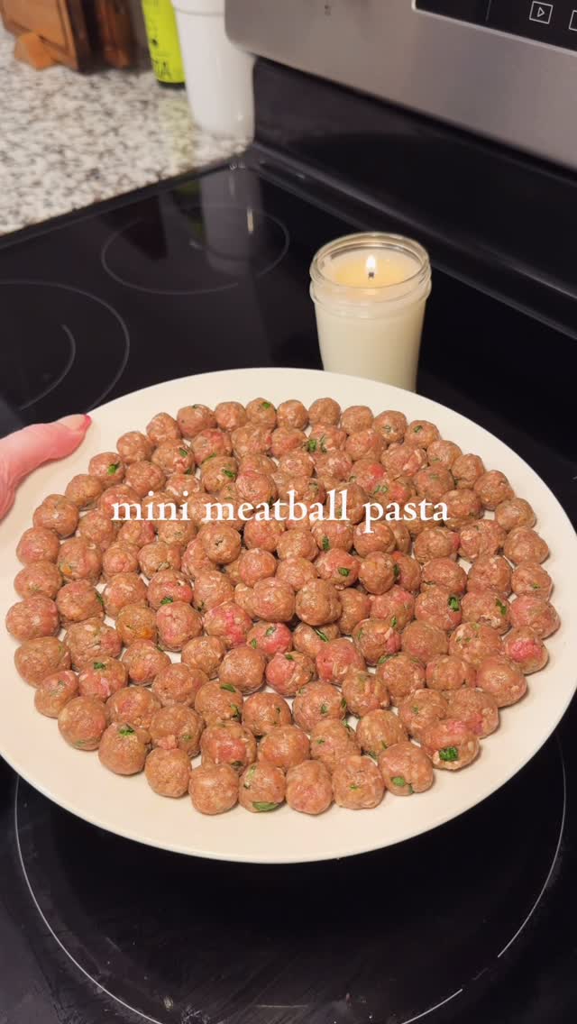 I make viral cooking content! Today is mini meatball pasta! Full recipe in comments! #recipe #trend …