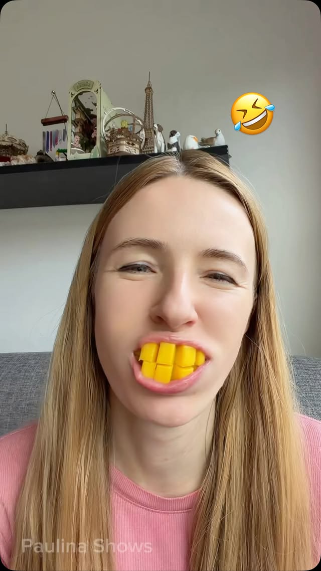 I look like donkey from shrek 🤣🤣 . . . @starface @instagram @dreamworks #funny #comedy #paulinashows