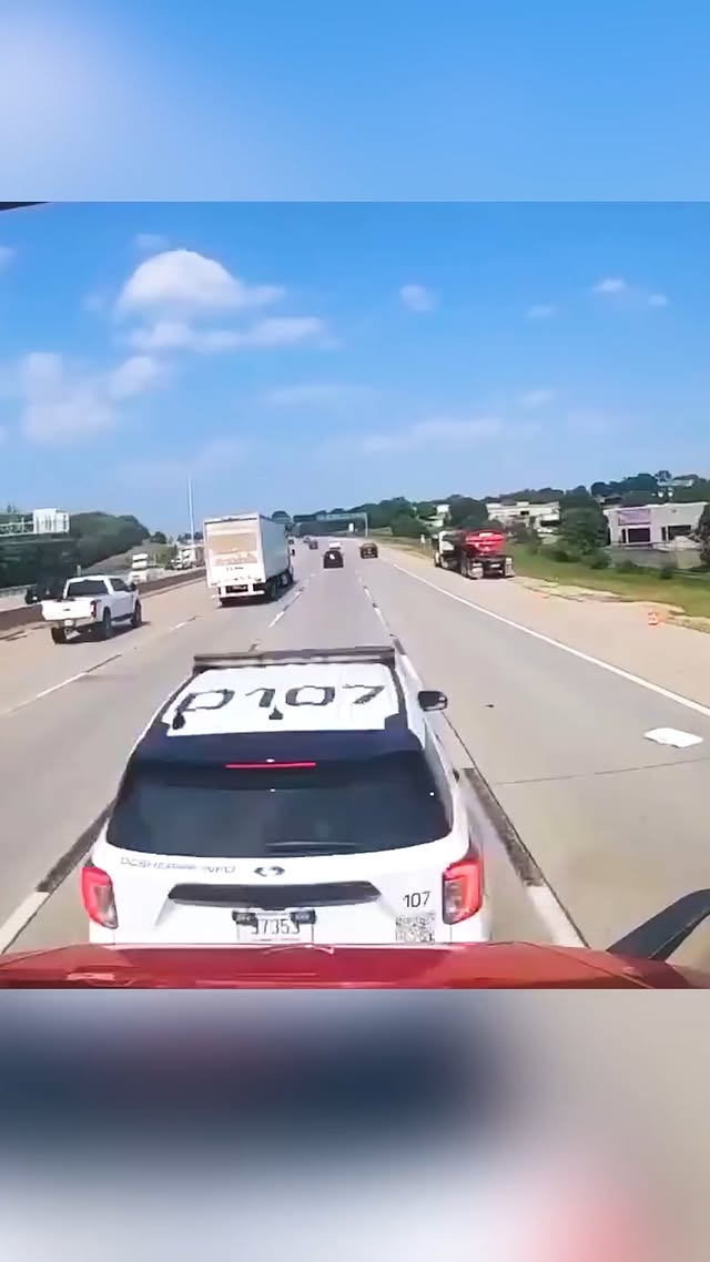 🚨 A trooper cut off a 13,000 lb truck — and slammed his brakes. The truck driver thought he was spee…