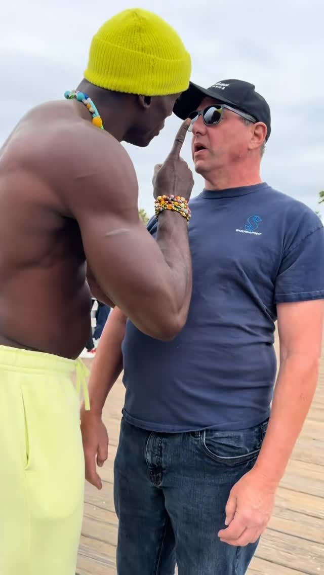 RESPECT IS MUTUAL AND YOU HAVE TO LEARN TO DEFEND YOURSELF LIKE THIS IN REAL IS USELESS TO BE A WARR…