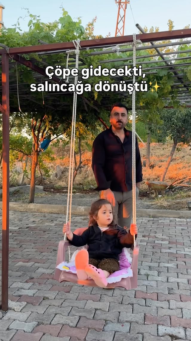 Kırık sandalyeye ikinci bir şans verdik👍 Takip etmeyi unutmayın 📍 #reels#keşfet#diy#kendinyap#öncesi…