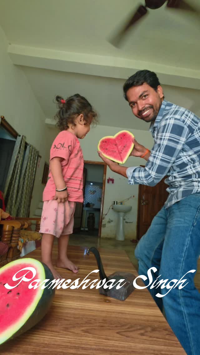तरबूज को देखकर खुश हो जाता है #watermelon #Hart #trendingreels #shortsfeed #fbreels