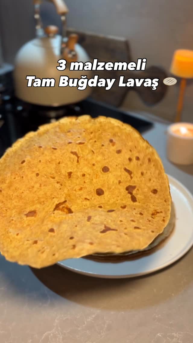🥞 3 Malzemeli Tam Buğday Krep Malzemeler 2 adet yumurta 🥚 5-6 yemek kaşığı tam buğday unu 1 su barda…