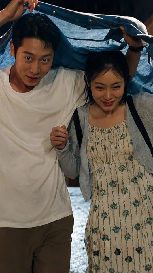 🎬 Doctor on the Edge (2026) Genre: Medical, Romance, Comedy, Healing Episodes: 12 Plot: Do Ji-ui, a …