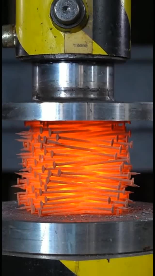Nail steel press macchina #maquina