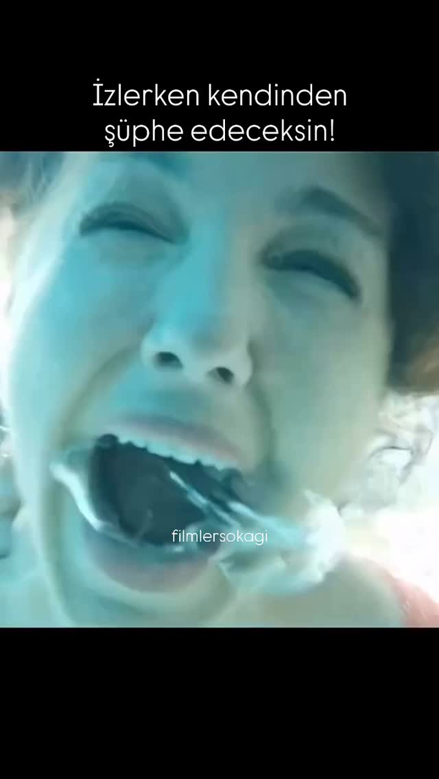 Daha fazlası için @filmlersokagi takip etmeyi unutma 😍 Akıl hastanesinden çıkan adam, eski evinde ko…