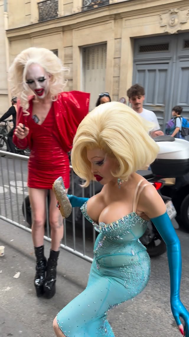 @amandalepore joining @jenna_____________________ in Paris for a big event Sasha Colby’s Dolls Folie…