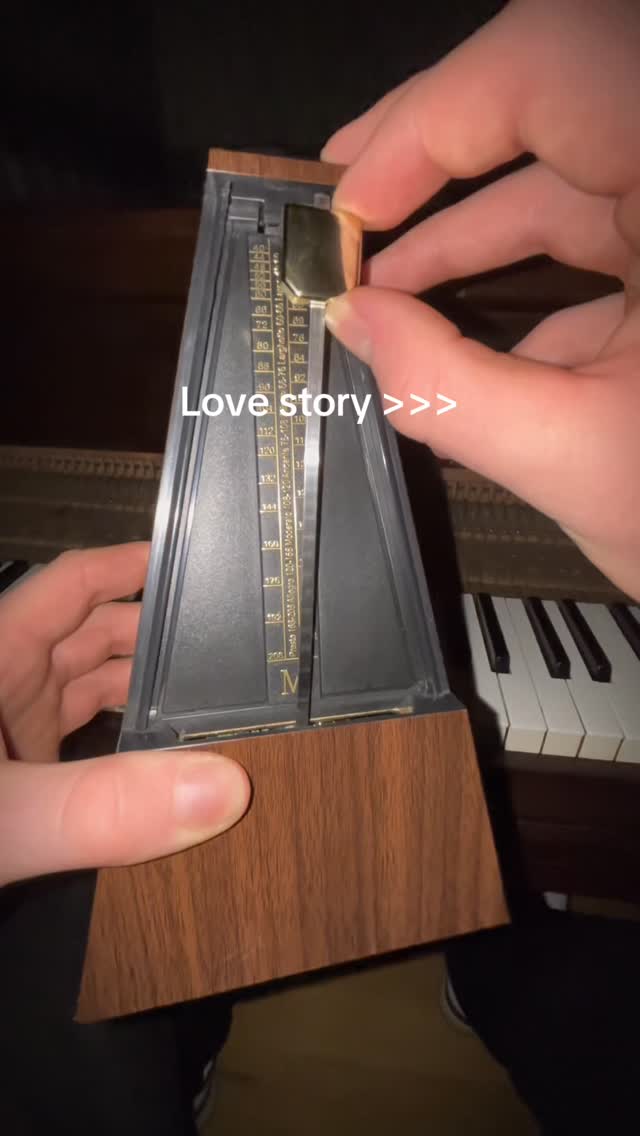 Love story - Indila ✨ I'd much appreciate a follow, thanks! #piano #lovestory #indila #pianocover #f…