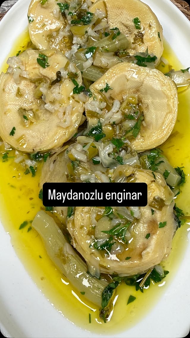 Maydonozlu Enginar . 5 çanak enginar . 10 adet taze soğan . Çeyrek demet maydonoz . 1 çay bardağı ze…
