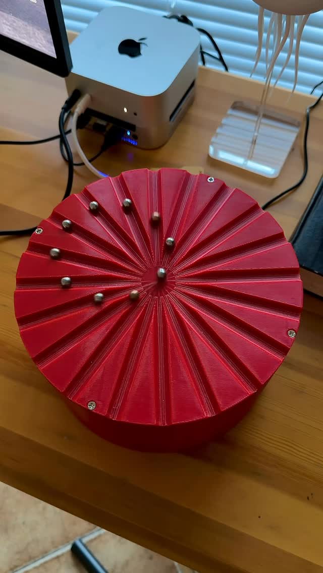 One spin and you’re hooked 😍 This hypnotic fidget toy makes you stare for ages. #hypnoticfidget #odd…