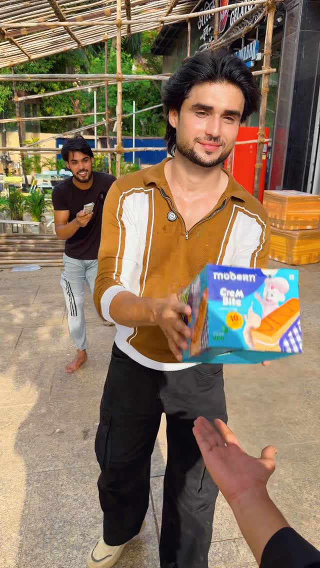 Insan jaisa karta hai vaisa hi pata hai . . . #